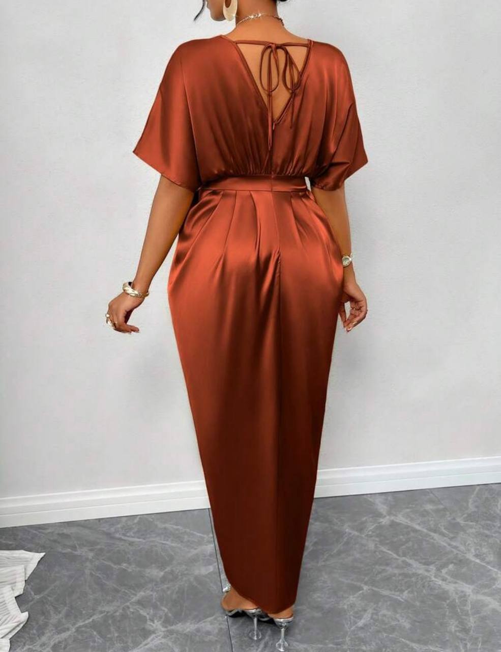 Robe d’hôtesse brique